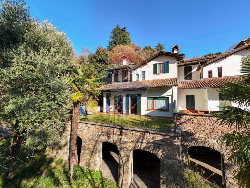 Villetta a schiera a Tremezzina in via IV Novembre, 4 - Foto 5