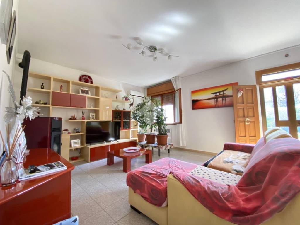Villa a Molinella in Via P. Galiani, 11 - Foto 3