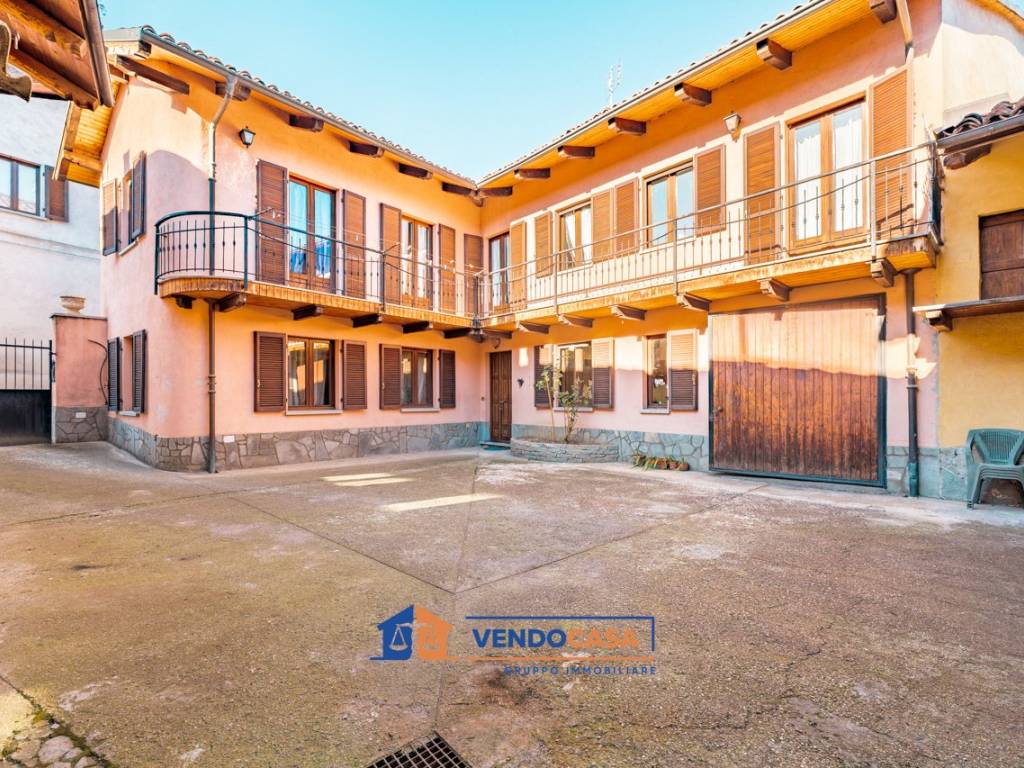 Villa a Costigliole saluzzo in Via Roma, 4 - Foto 4