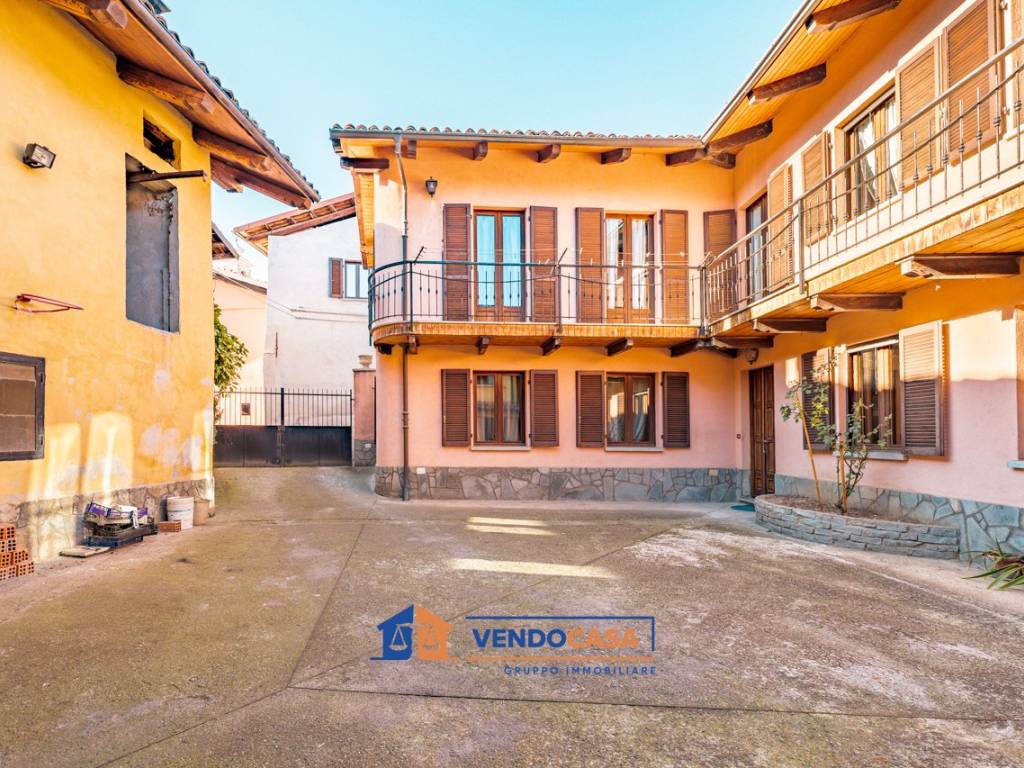 Villa a Costigliole saluzzo in Via Roma, 4 - Foto 5