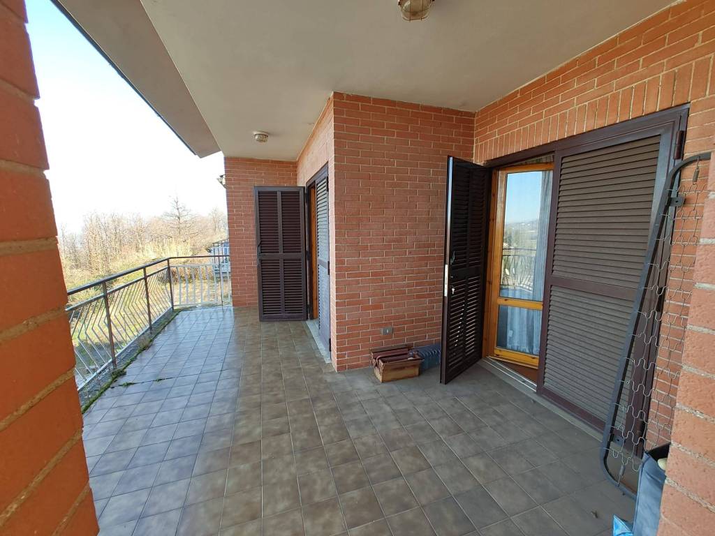 Palazzo / stabile a Monte compatri in Via Alfredo Serranti - Foto 2