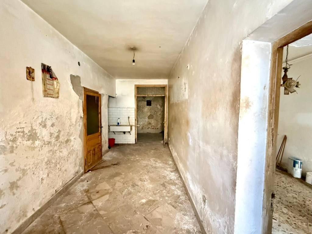 Appartamento a Carini in Via Sant'Antonino Vecchio - Foto 5