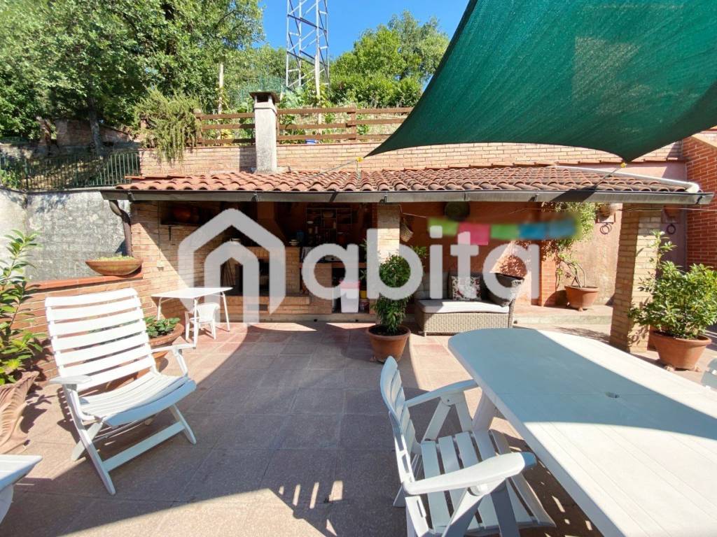 Villa a Bucine in via TRIESTE - Foto 2