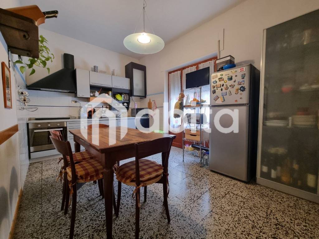 Appartamento a Castelfranco piandisco in Via Dante Alighieri - Foto 5