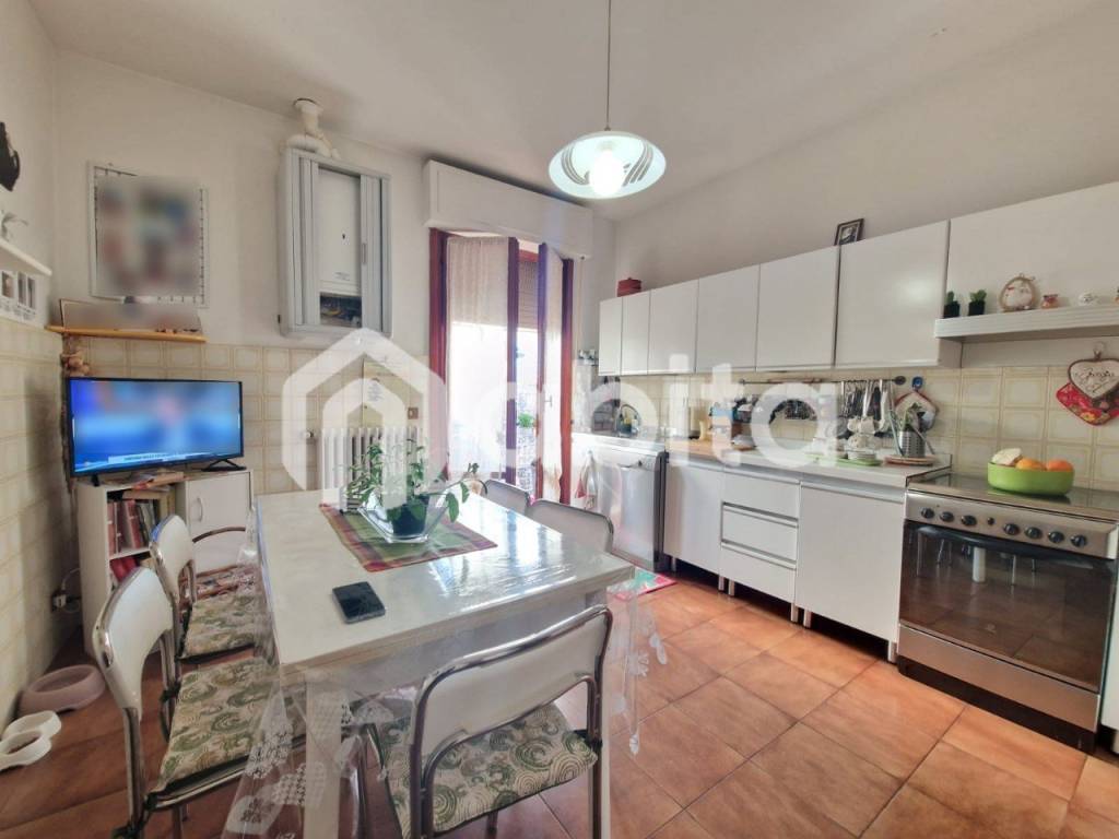 Appartamento a Castelfranco piandisco in Via Masaccio - Foto 5