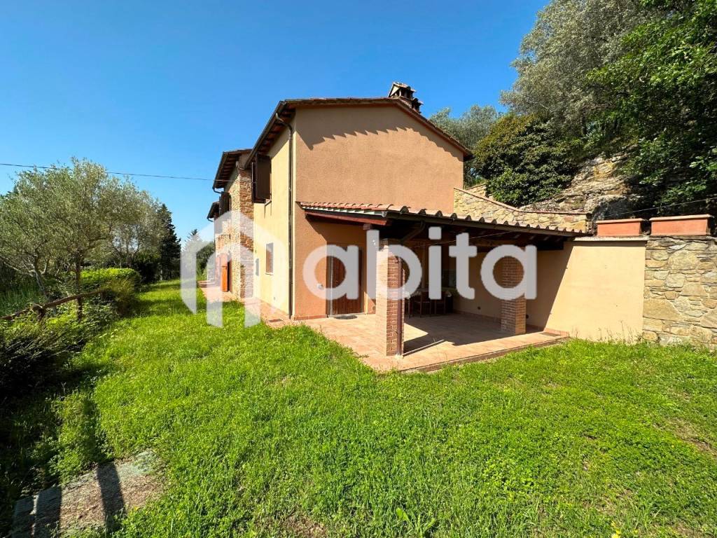 Rustico / casale a Loro ciuffenna in Strada Sette Ponti - Foto 2