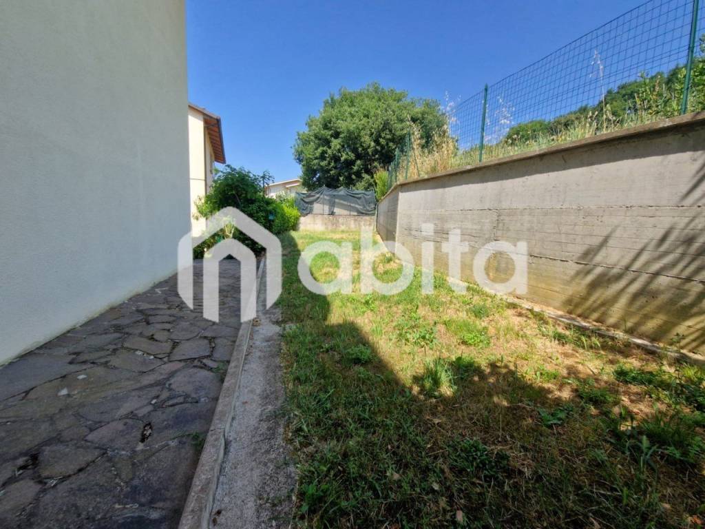 Appartamento a Laterina pergine valdarno in Via Roma - Foto 3