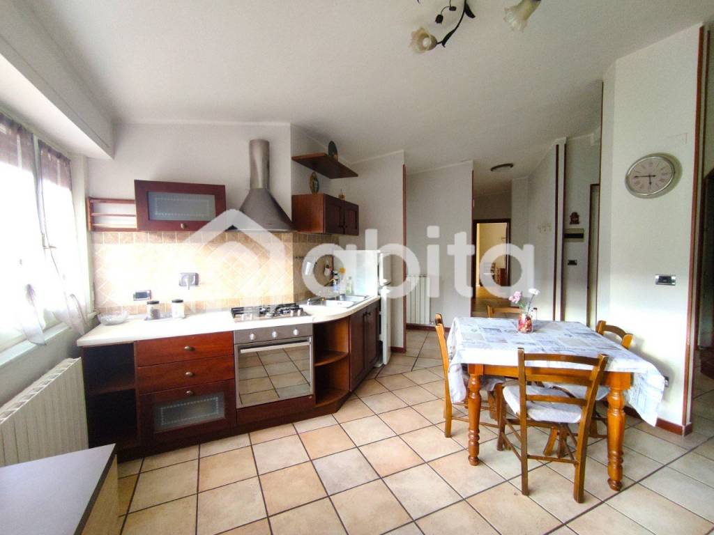 Appartamento a Cavriglia in CASTELNUOVO DEI SABBIONI - Foto 2