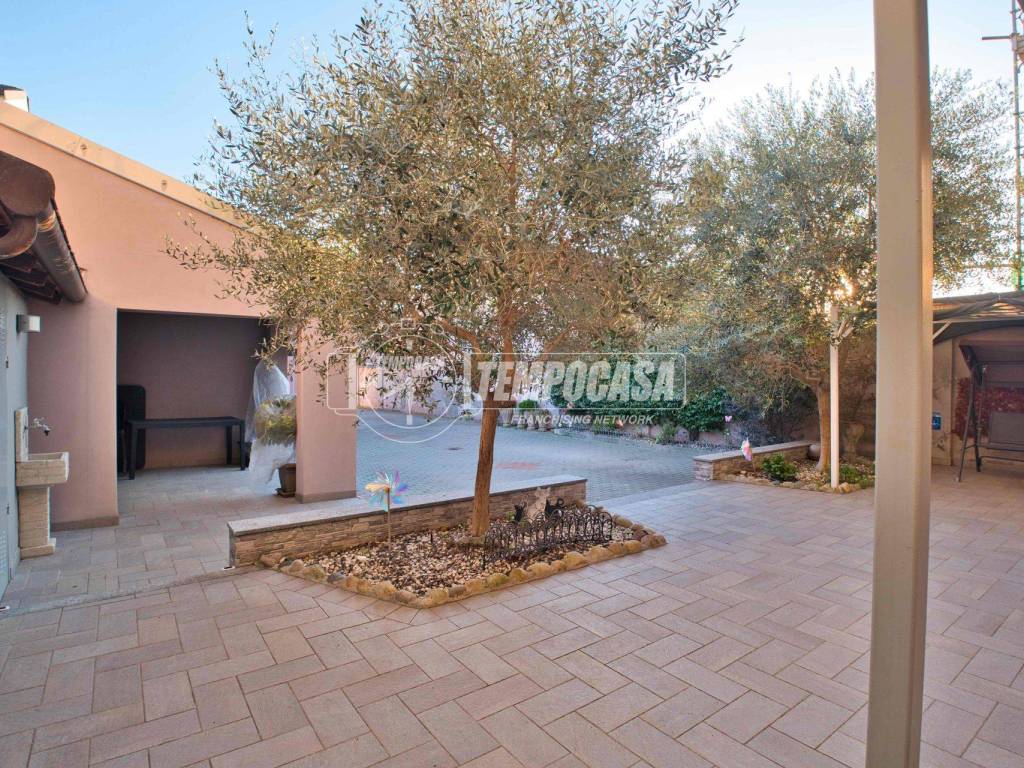 Casa indipendente a Romentino - Foto 2