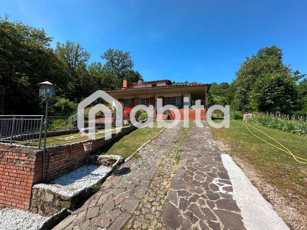 Villa a Cavriglia in IN POSIZIONE PANORAMICA - Foto 3