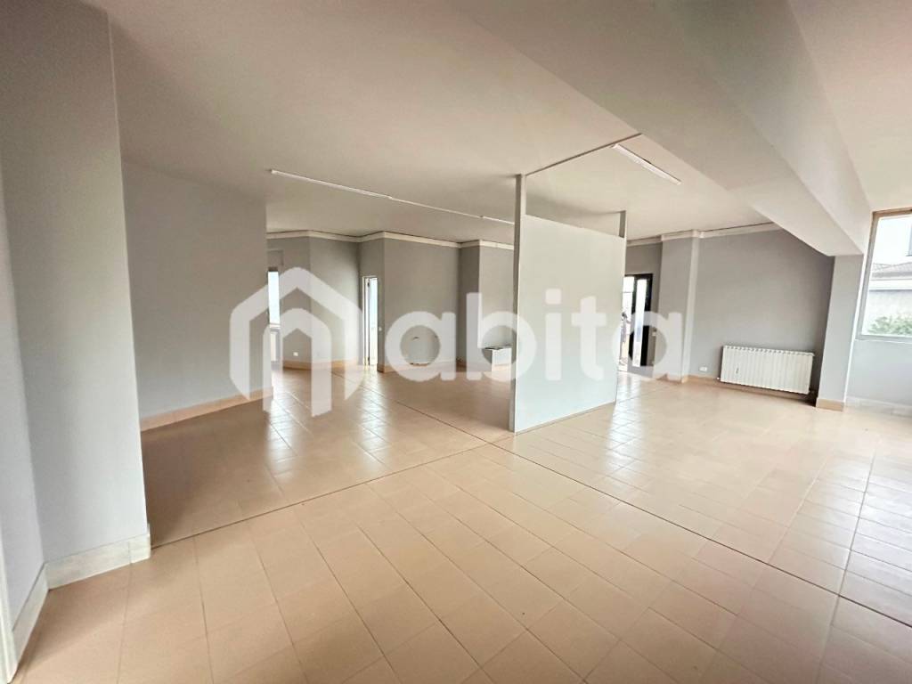 Immobile a Montevarchi in Viale Luigi Cadorna - Foto 5