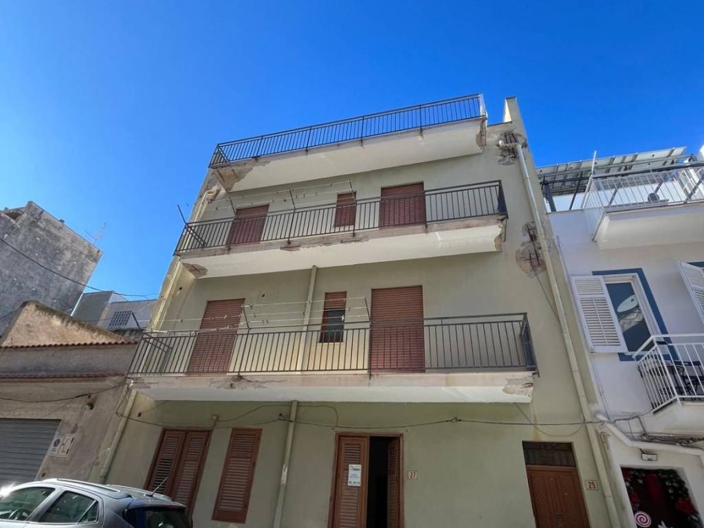 Palazzo / stabile a Balestrate in Via Guglielmo Marconi, 25 - Foto 3