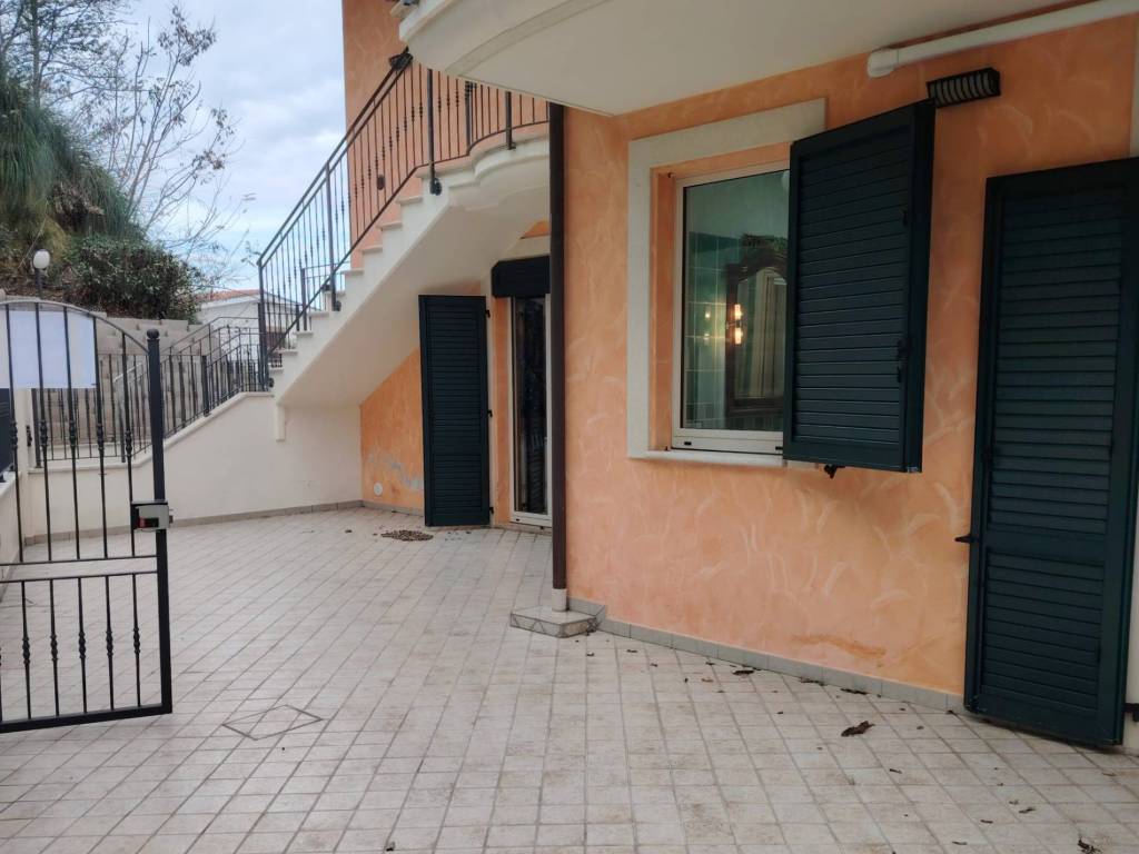 Appartamento a Cupra marittima in Via Toscana, 35 - Foto 2