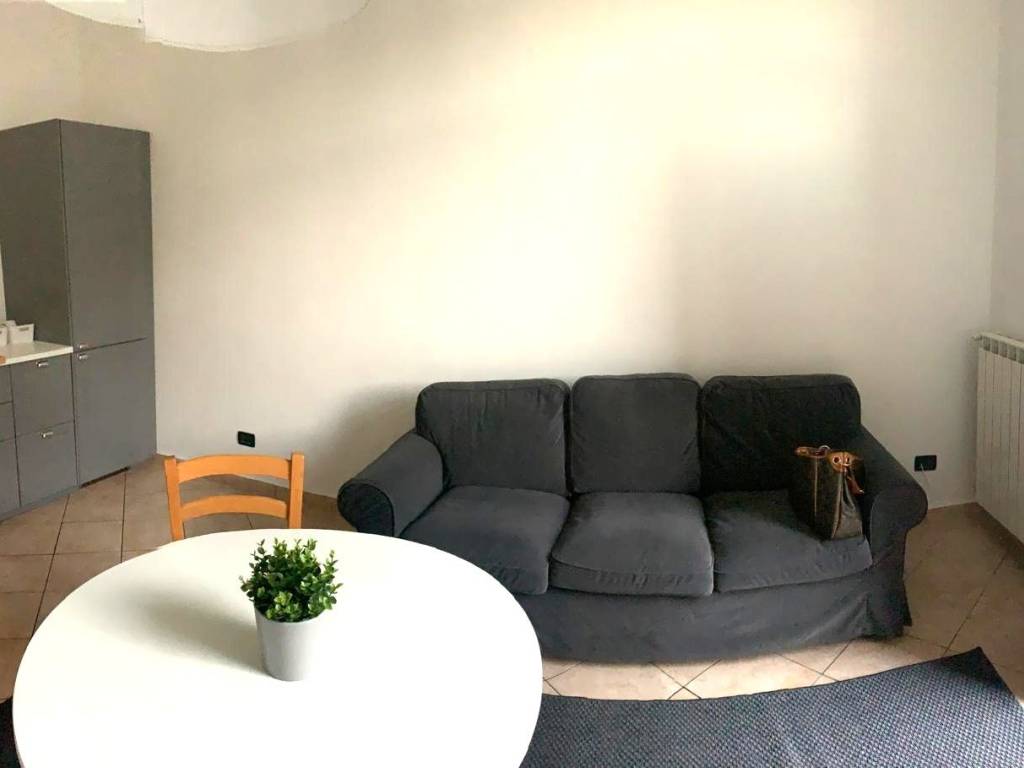 Appartamento a Cremona in Via Arcangelo Ghisleri, 22 - Foto 2