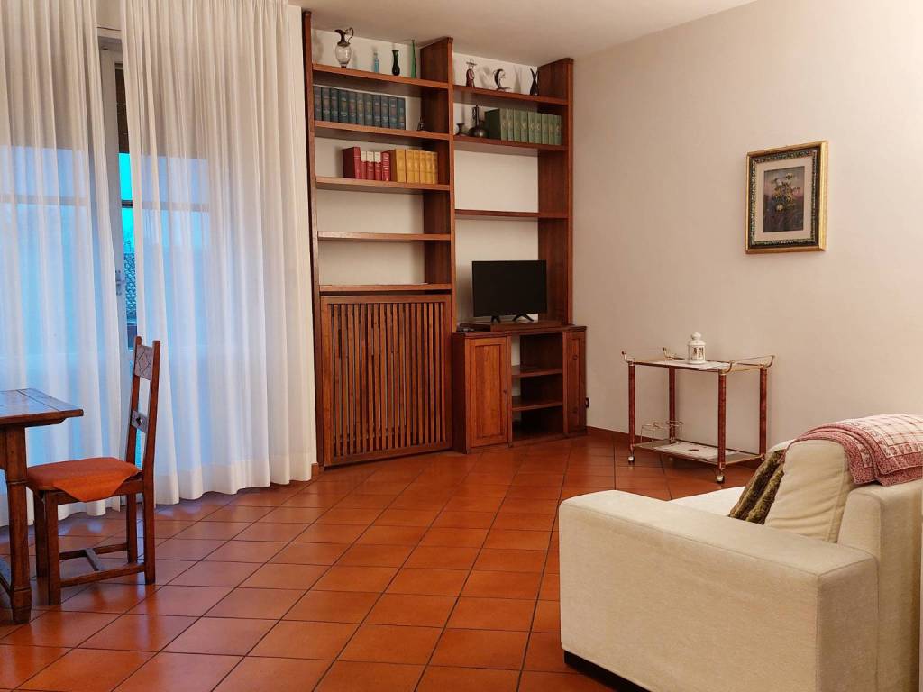 Appartamento a Ferrara in Via Giovanni Briosi - Foto 2