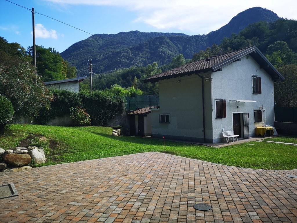Villa a Castelveccana in Via alla Maltra, 5 - Foto 4