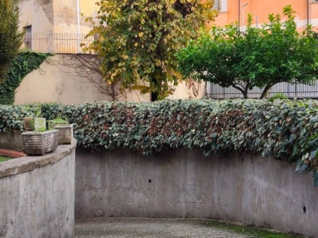 Box / garage a Caserta in Via Giuseppe Maria Bosco, 47 - Foto 4