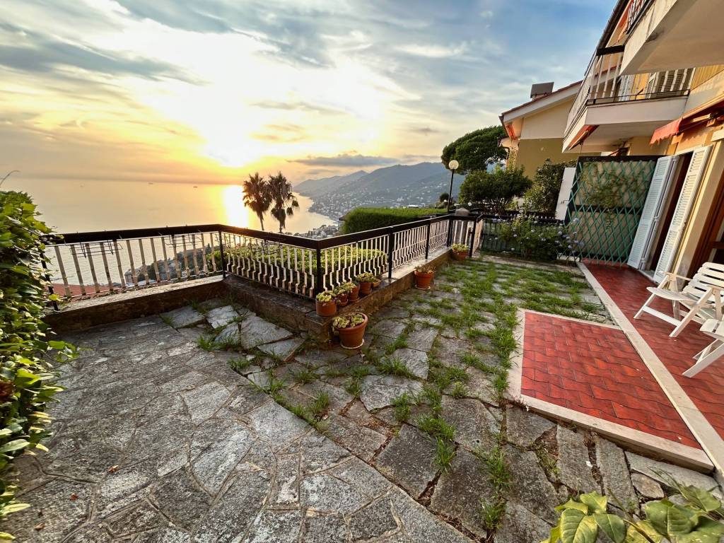 Appartamento a Camogli in Via Aurelia, 61 - Foto 2