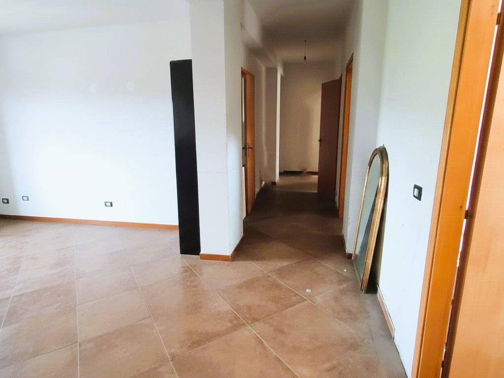 Appartamento a Agrigento in Via delle Egadi, 49 - Foto 3