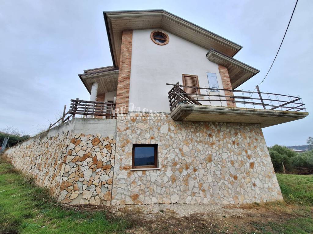 Villa a Colonnella in via pianagallo - Foto 3