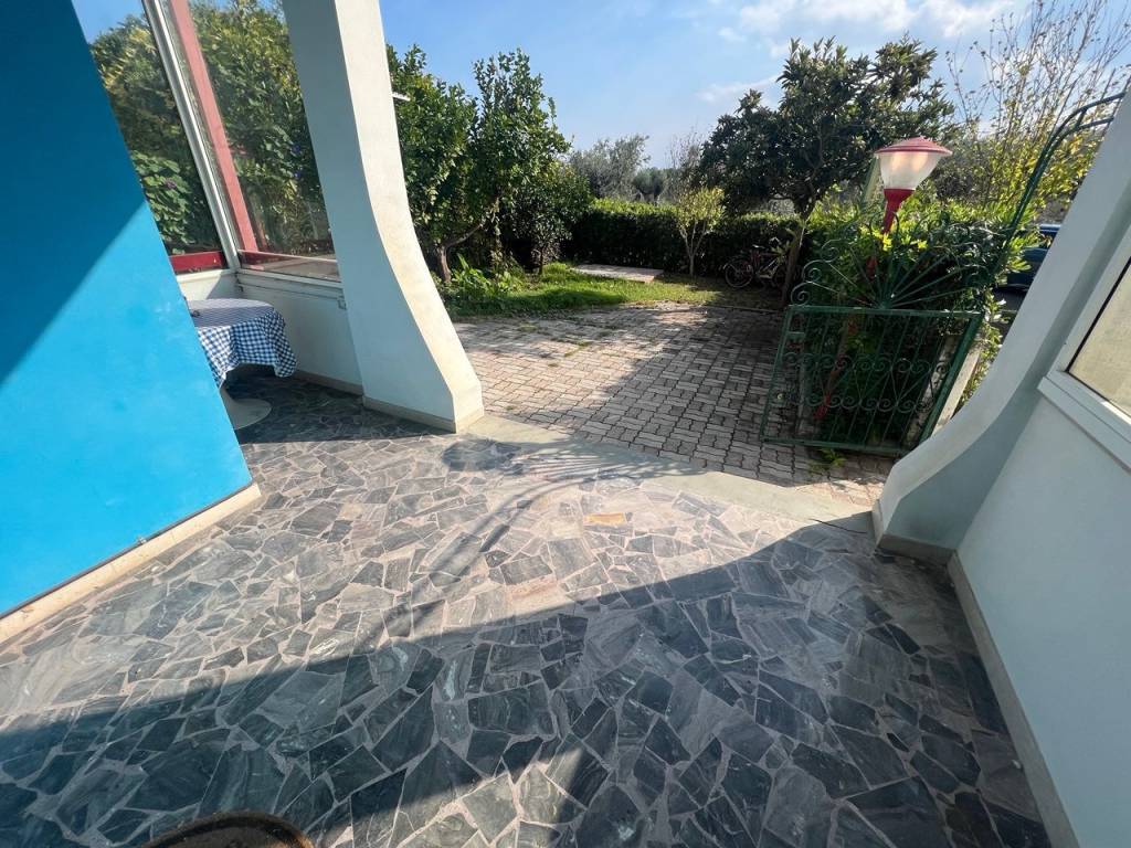 Appartamento a Vasto in Via Strada Statale 16 - Foto 2