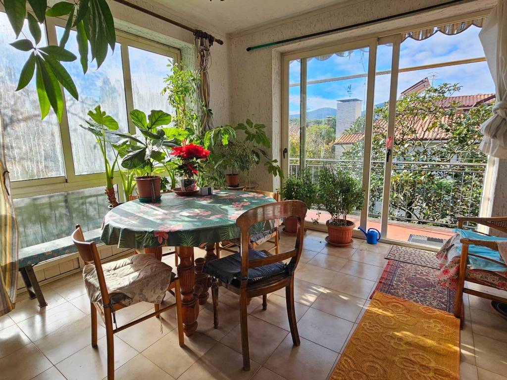 Villa a Gavorrano in Strada Provinciale Aurelia Vecchia - Foto 3