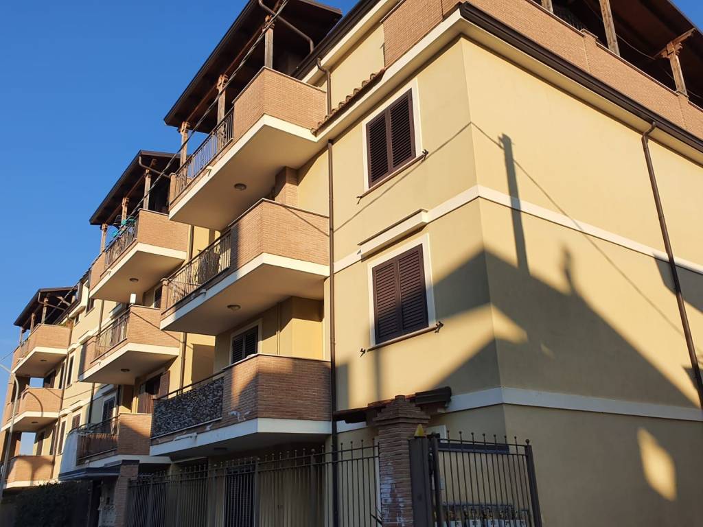 Appartamento a Sant'arpino in Via Irma Bandiera - Foto 2