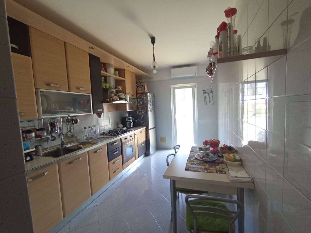 Appartamento a Campofelice di roccella in viale Francia - Foto 3