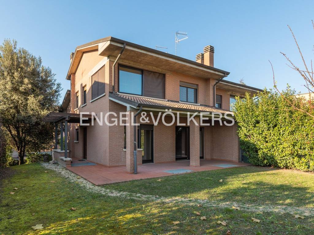 Villa a Casalecchio di reno in Via Guido Reni - Foto 2