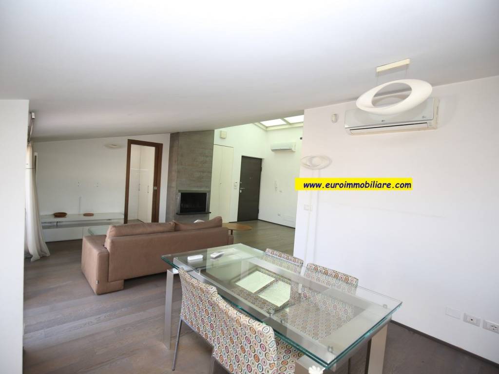 Attico / mansarda a Pineto in Via Marcello Mastroianni - Foto 3