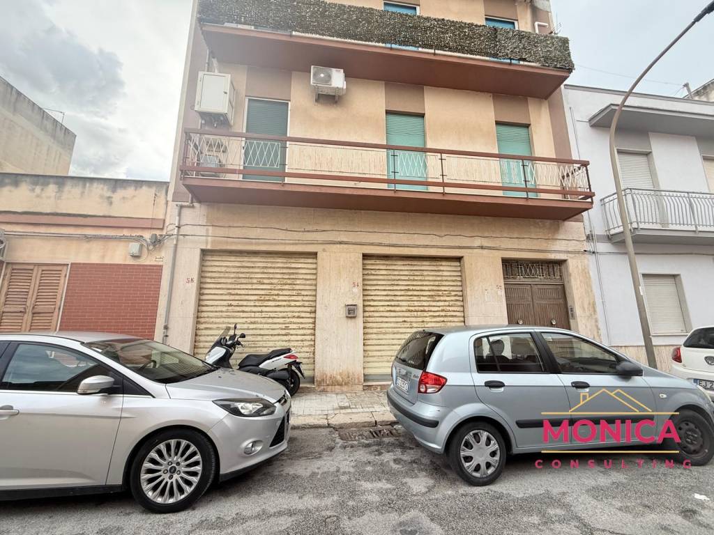 Box / garage a Trapani in Via del Cipresso, 54 - Foto 2