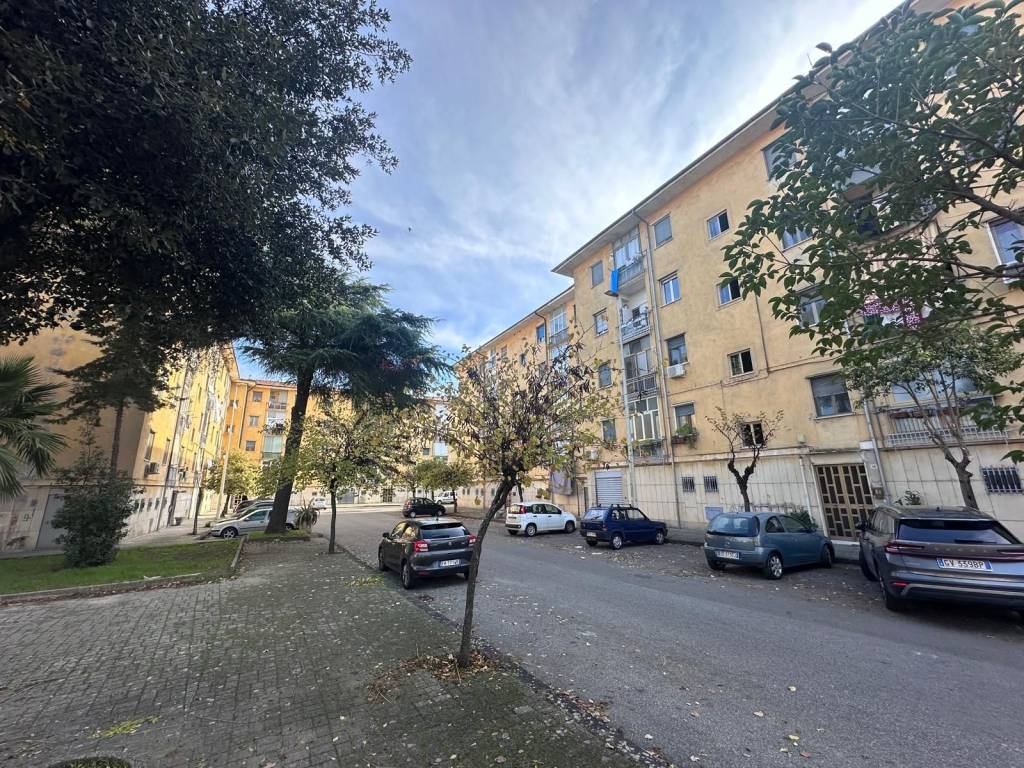 Appartamento a Cosenza in Via Popilia - Foto 2