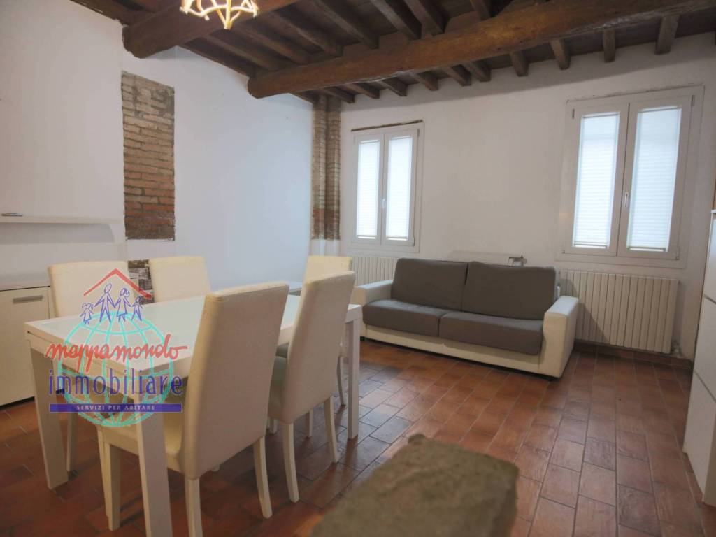 Appartamento a Cento in via di mezzo, 6 - Foto 3