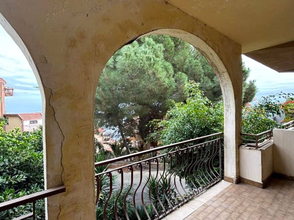 Appartamento a Letojanni in Località Poggio Mastropietro - Foto 2