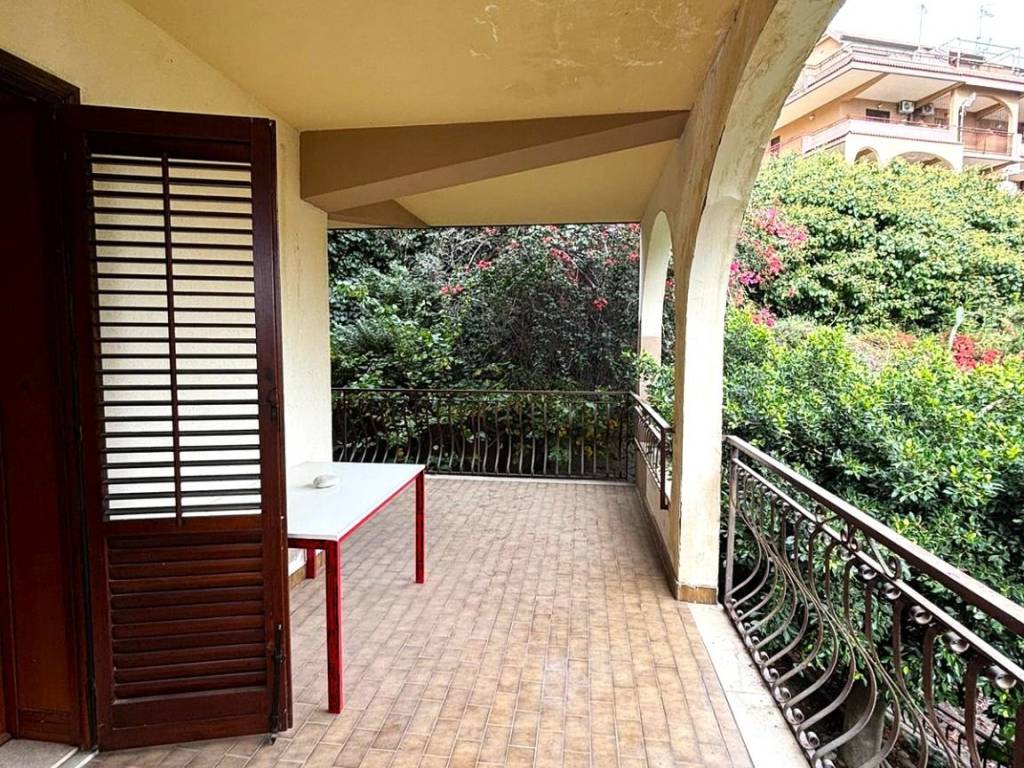 Appartamento a Letojanni in Località Poggio Mastropietro - Foto 4