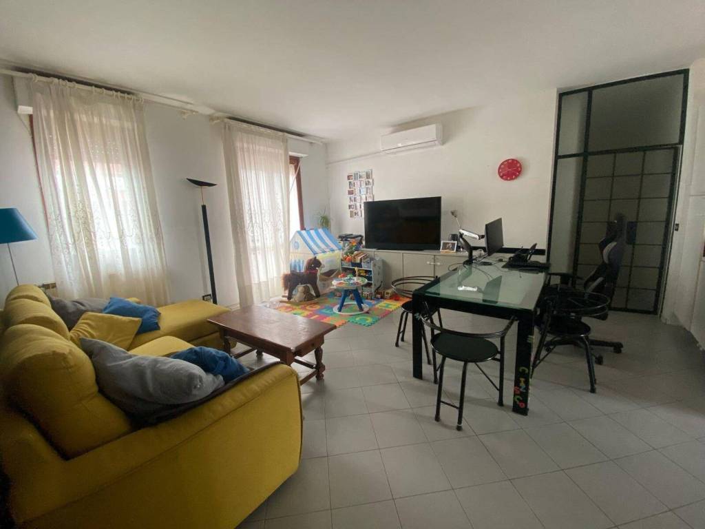 Appartamento a Figline e incisa valdarno in Via Petrarca - Foto 2