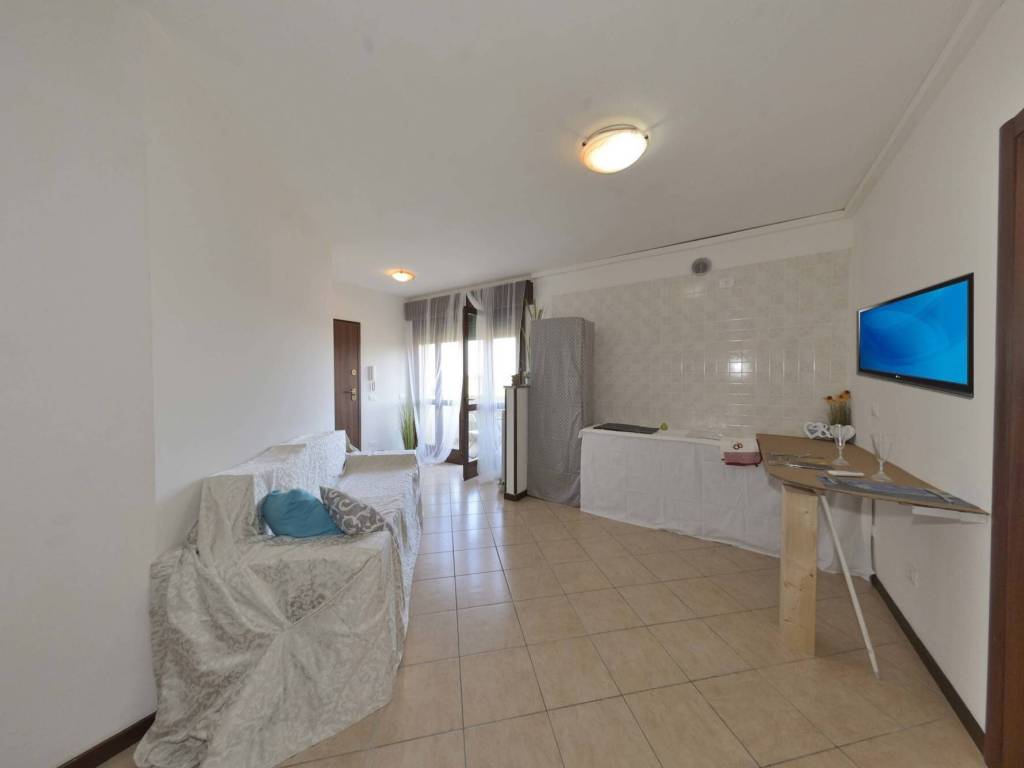 Appartamento a Cento in VIA DELLA VITE - Foto 4