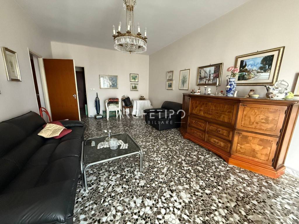 Appartamento a Monopoli in Via Nino Bixio, 194 - Foto 2