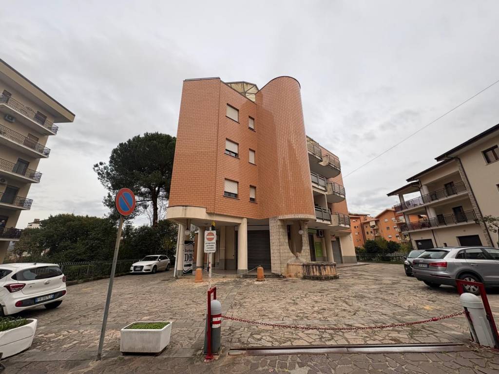 Appartamento a Rende in Viale della Resistenza - Foto 2