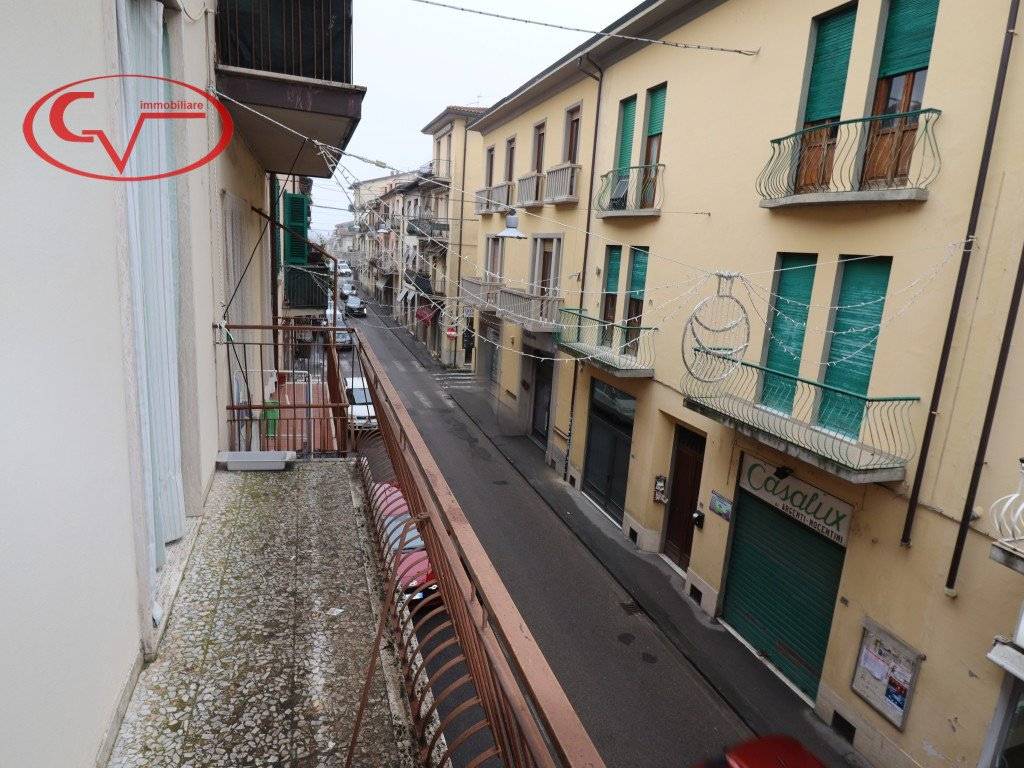 Appartamento a Terranuova bracciolini in Via Roma - Foto 3