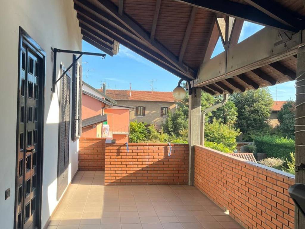 Casa indipendente a Gallarate in Via Montenero - Foto 2