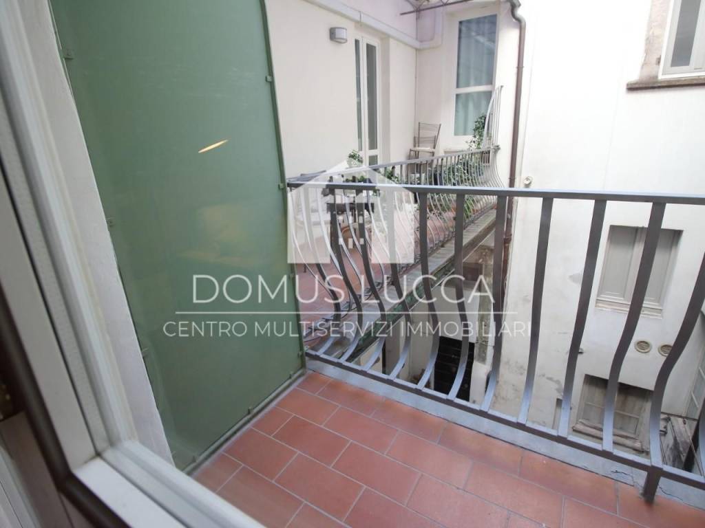 Appartamento a Lucca in P.za San Michele, - Foto 5