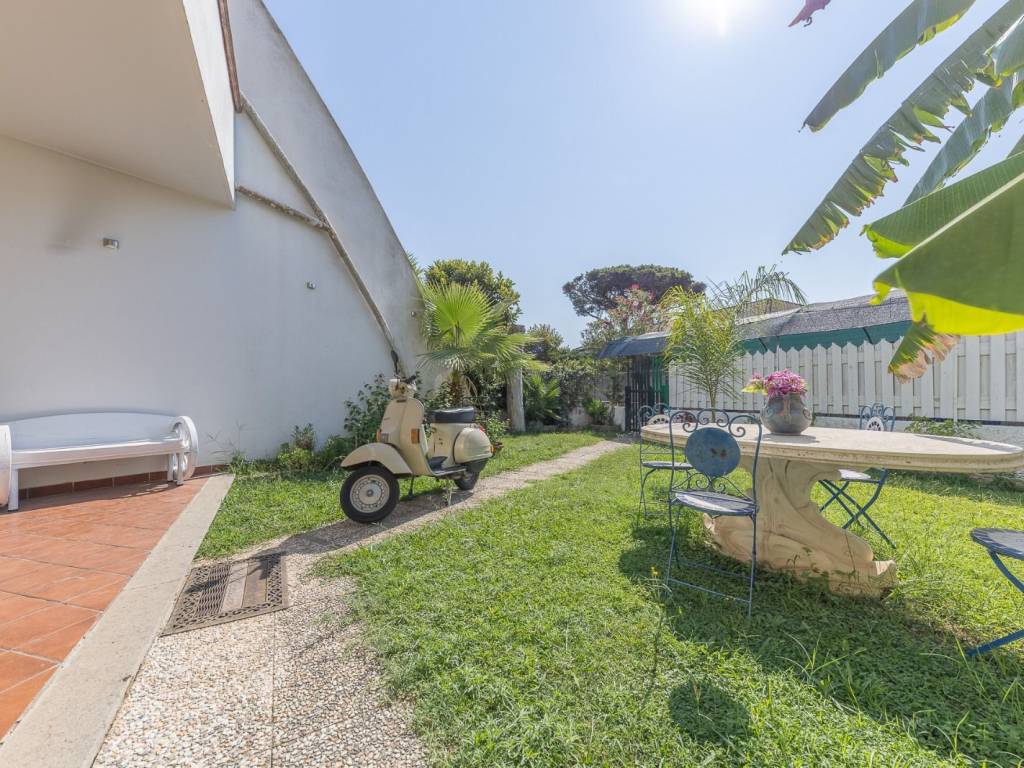 Villa a Ardea in Via Elena, 58 - Foto 4