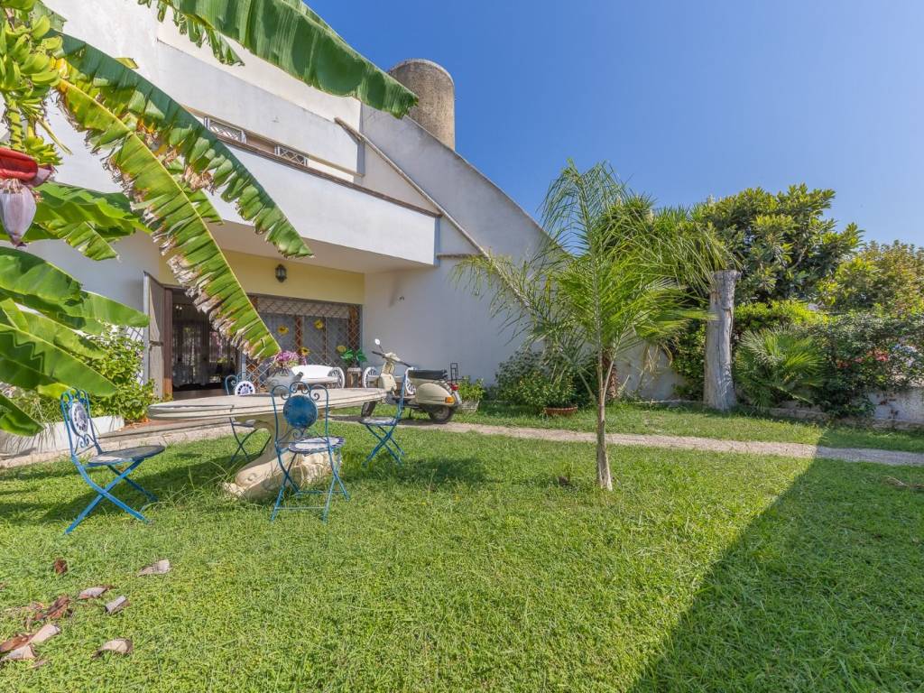 Villa a Ardea in Via Elena, 58 - Foto 5