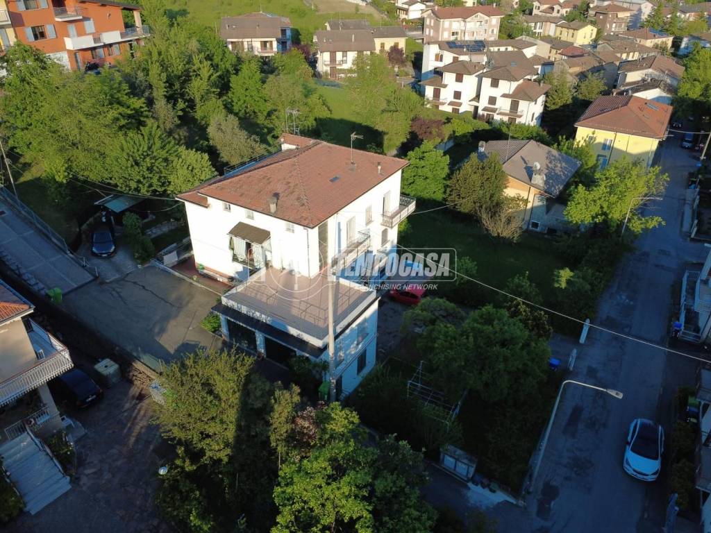 Appartamento a Salsomaggiore terme in Via Bottego 28 - Foto 5