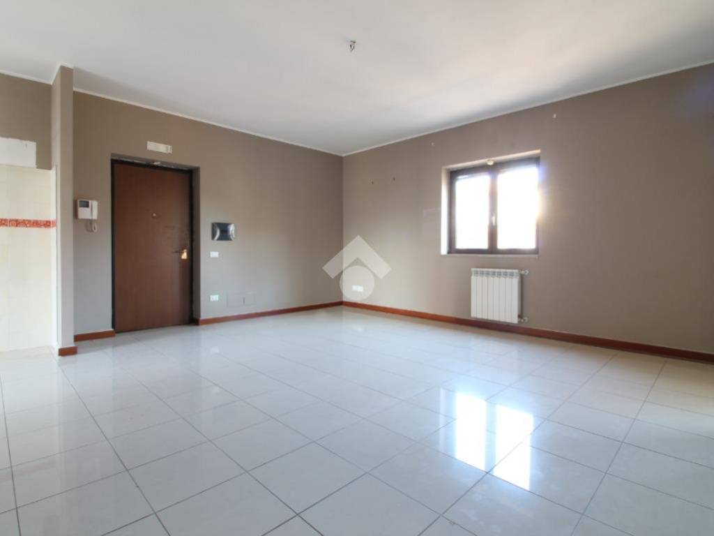 Appartamento a Casagiove in Via Monza, 2 - Foto 2