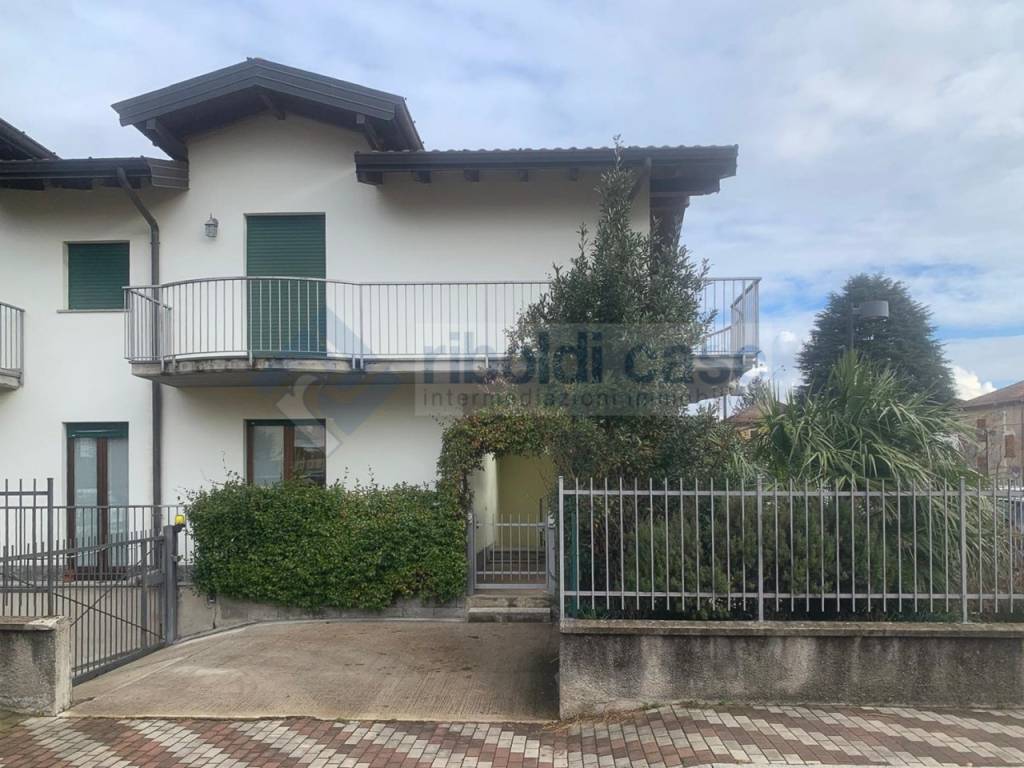 Appartamento a Arcisate - Foto 2