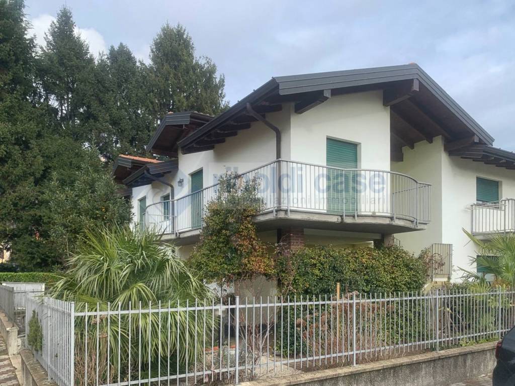 Appartamento a Arcisate - Foto 3