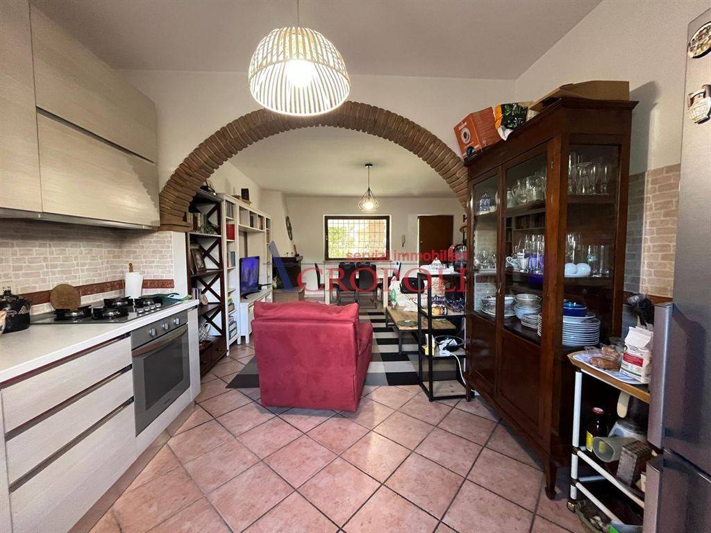 Villetta a schiera a Trevignano romano in Via San Pietro - Foto 5