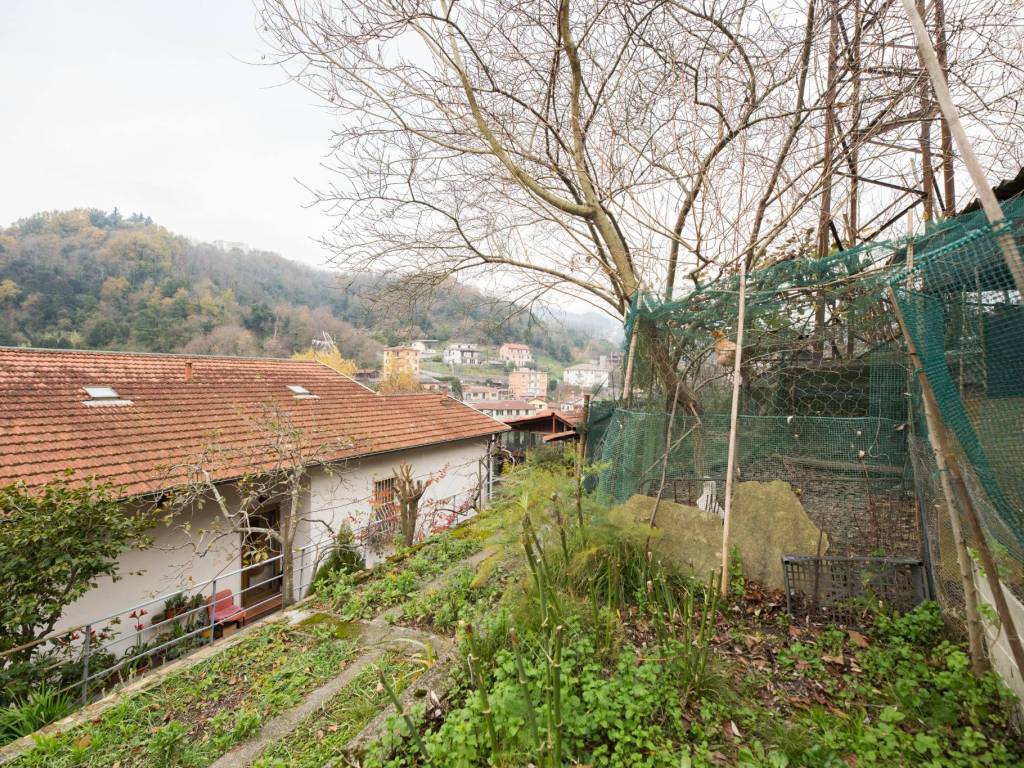 Casa indipendente a Serra riccò in Via Manlio Chiocchetti - Foto 3
